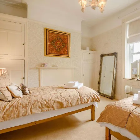 5 Bed In Carlisle 87447 *