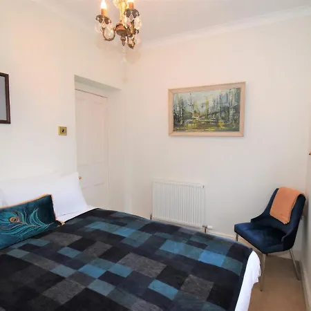 בית נופש 5 Bed In Carlisle 87447 *