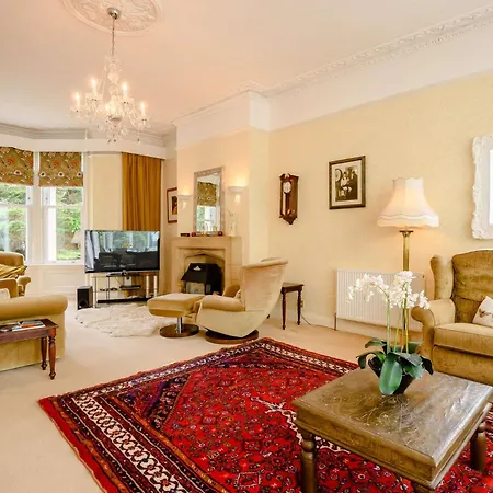 בית נופש 5 Bed In Carlisle 87447 *